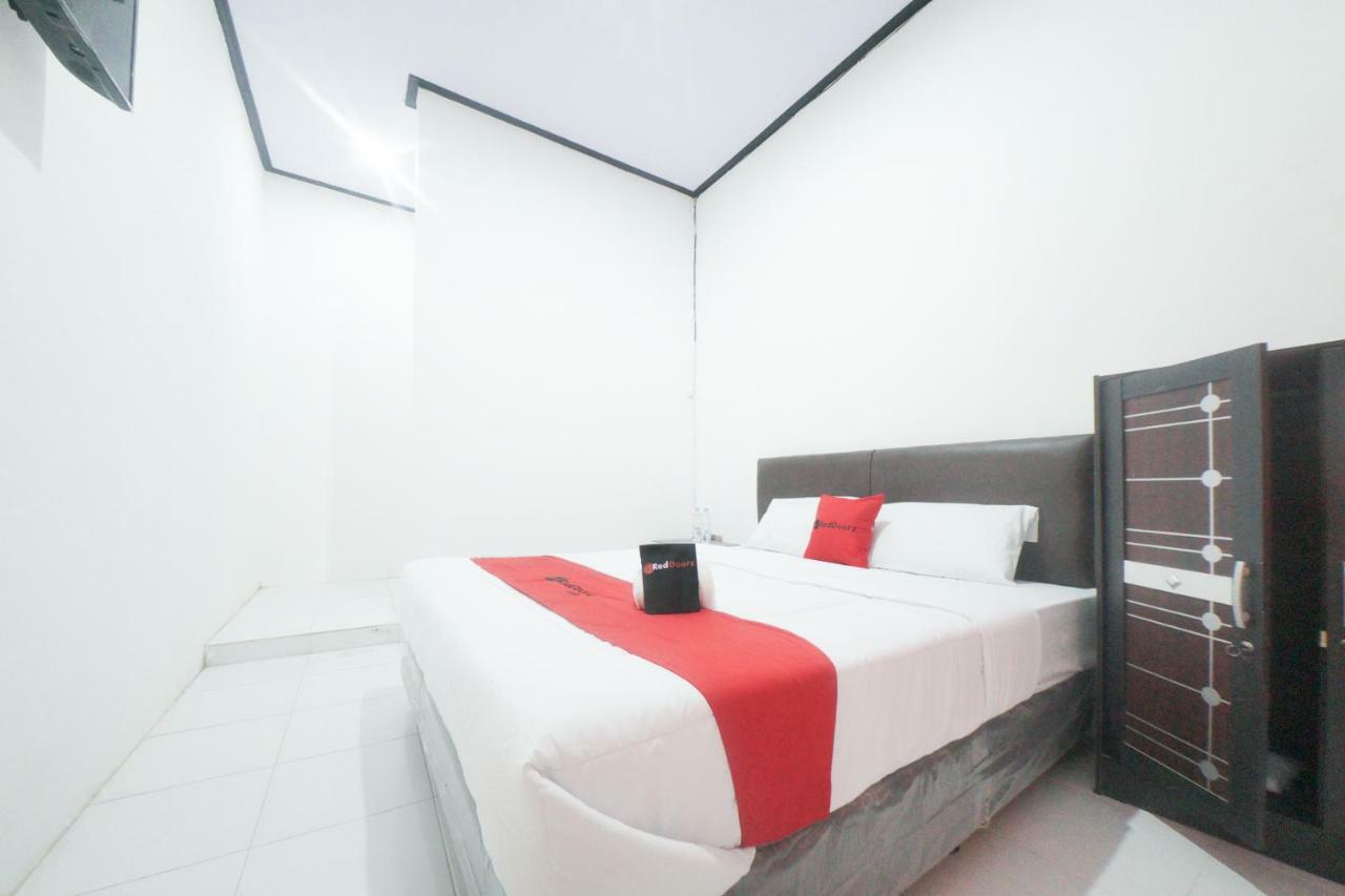 Reddoorz Syariah Near Mall Roxy Banyuwangi 2 Banyuwangi (East Java) Exterior foto