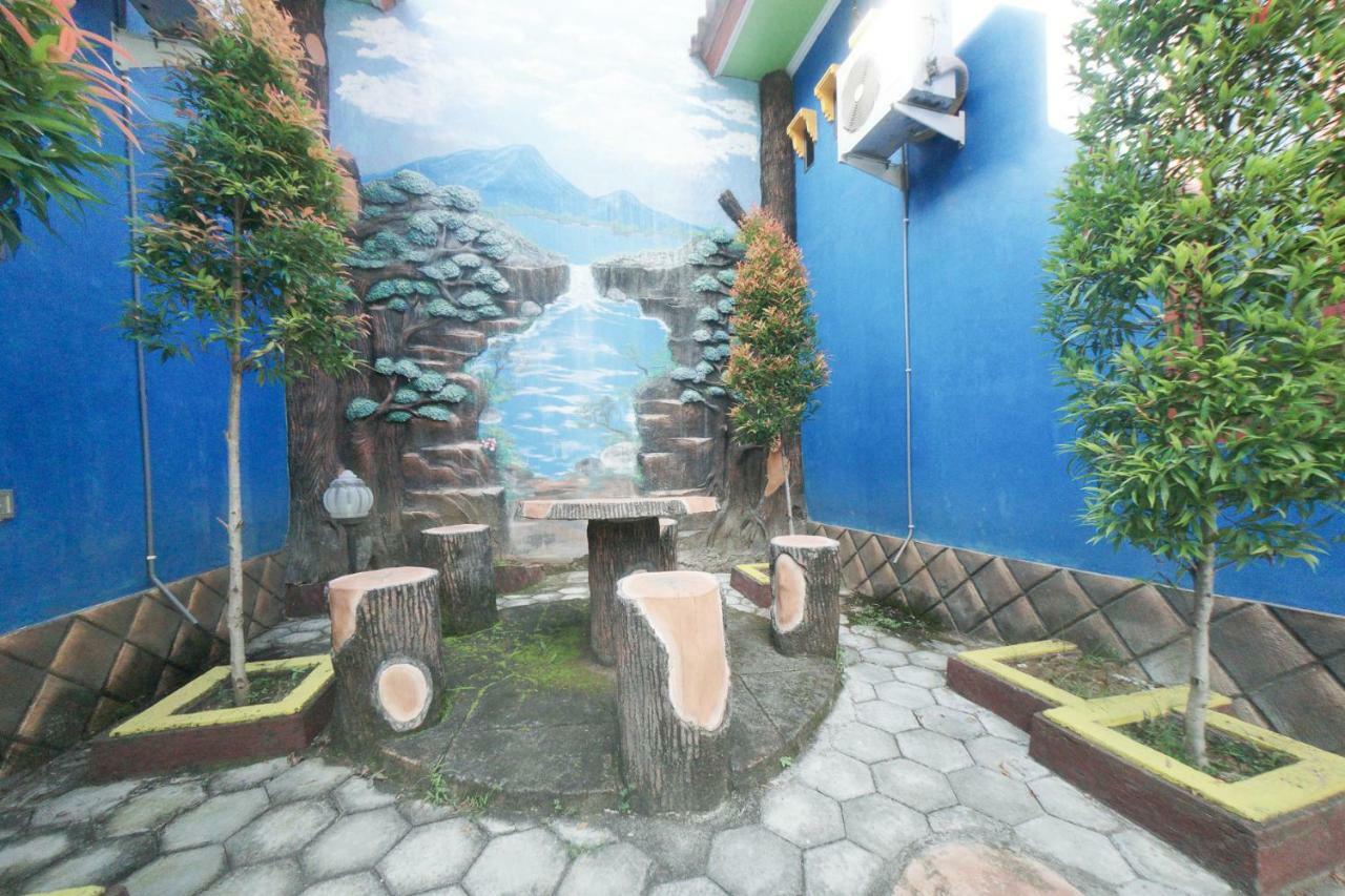 Reddoorz Syariah Near Mall Roxy Banyuwangi 2 Banyuwangi (East Java) Exterior foto