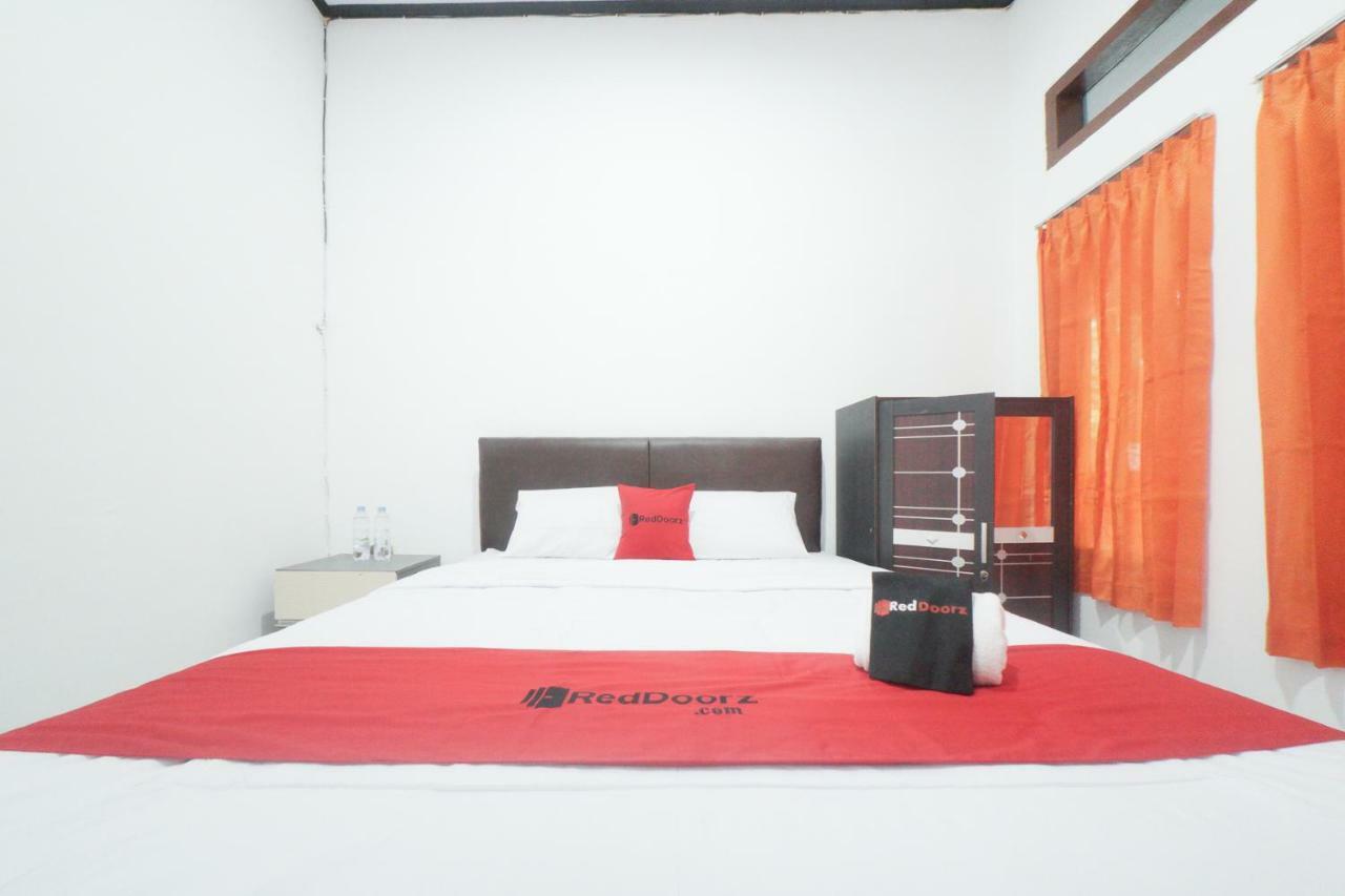 Reddoorz Syariah Near Mall Roxy Banyuwangi 2 Banyuwangi (East Java) Exterior foto
